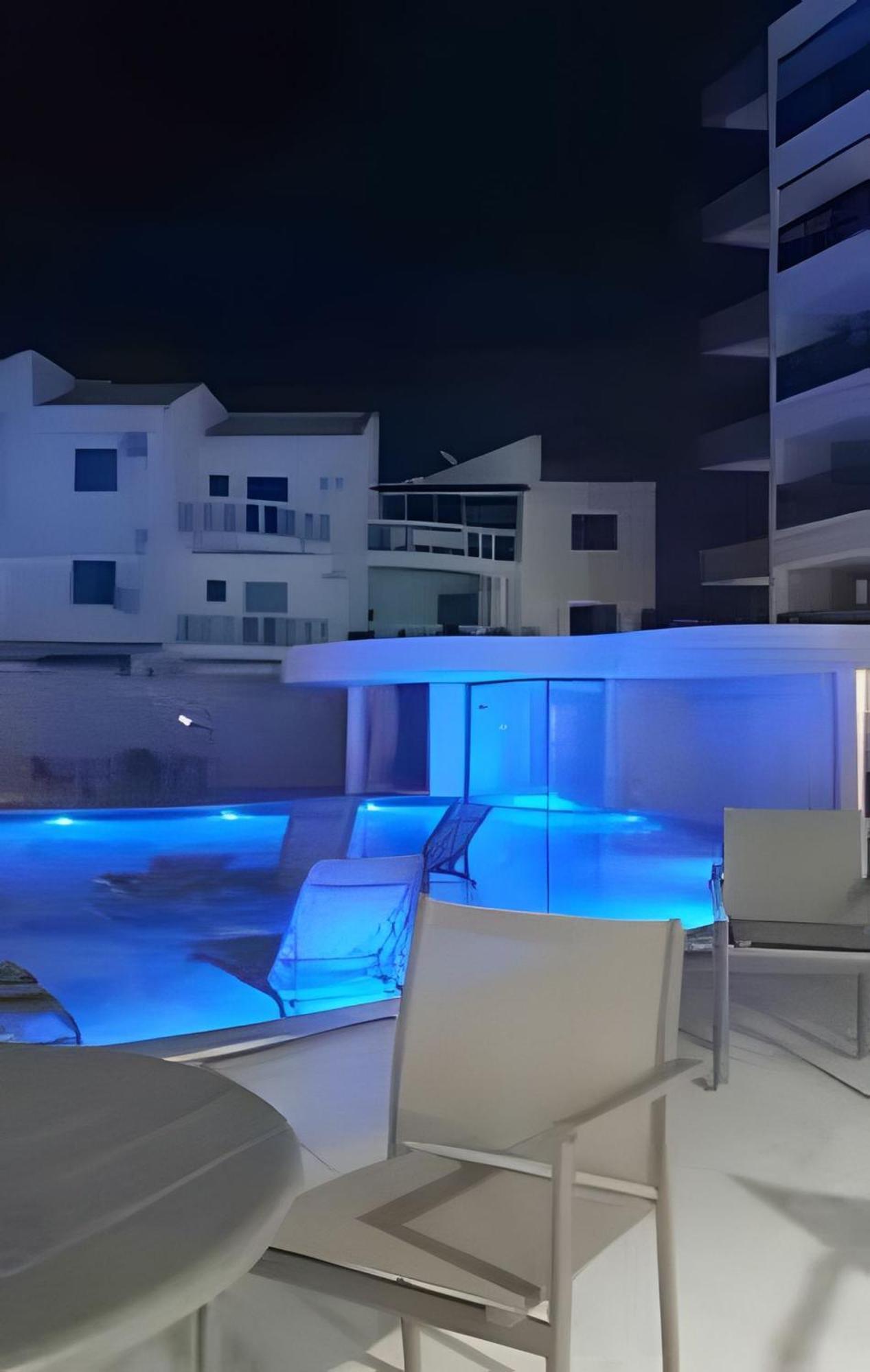 אריאל דו קאבו Apartamentos De 2 Quartos Com Piscina Na Praia Dos Anjos מראה חיצוני תמונה